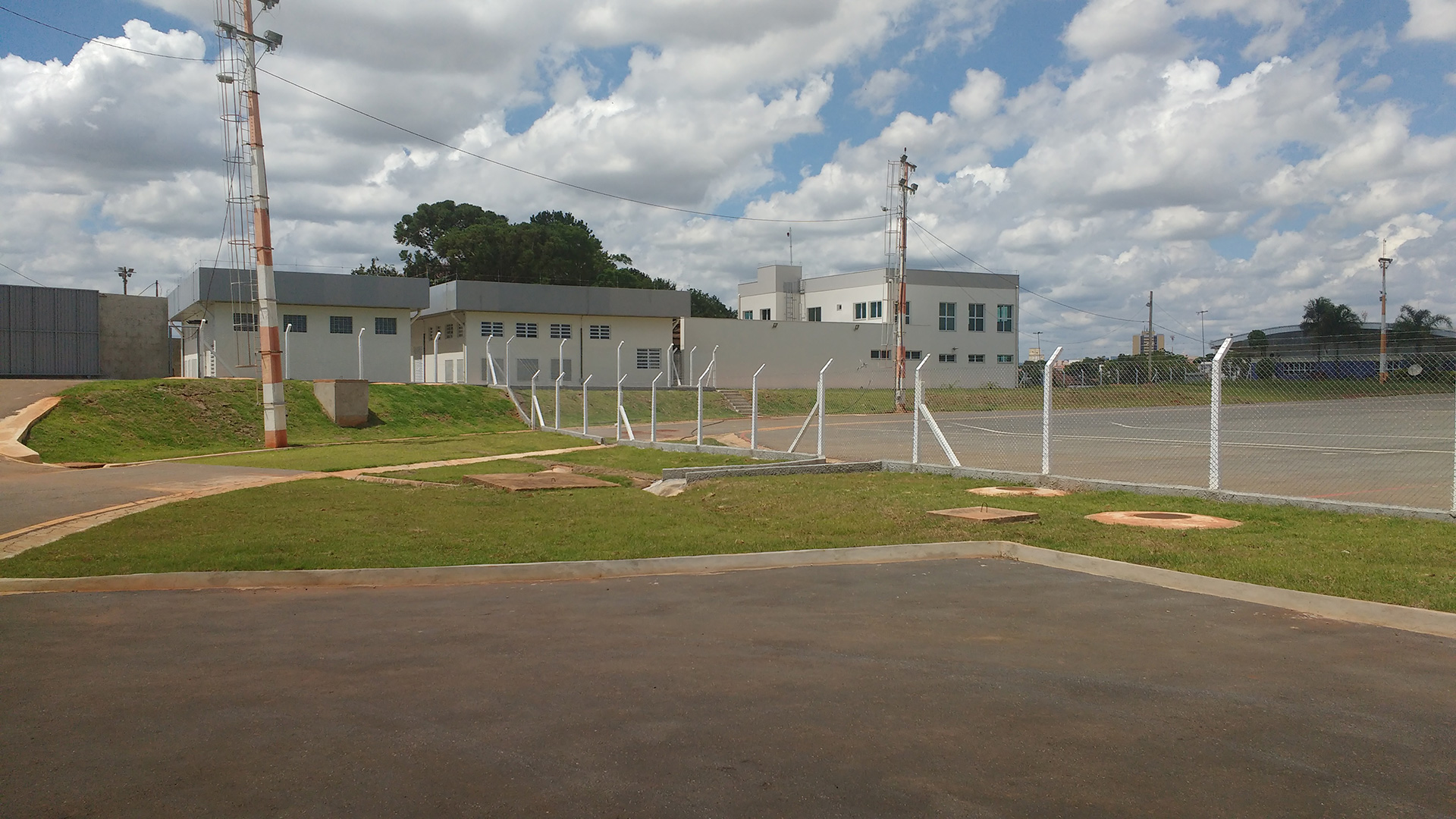 Aeroporto Estadual de Sorocaba Bertram Luiz Leupolz — foto 3