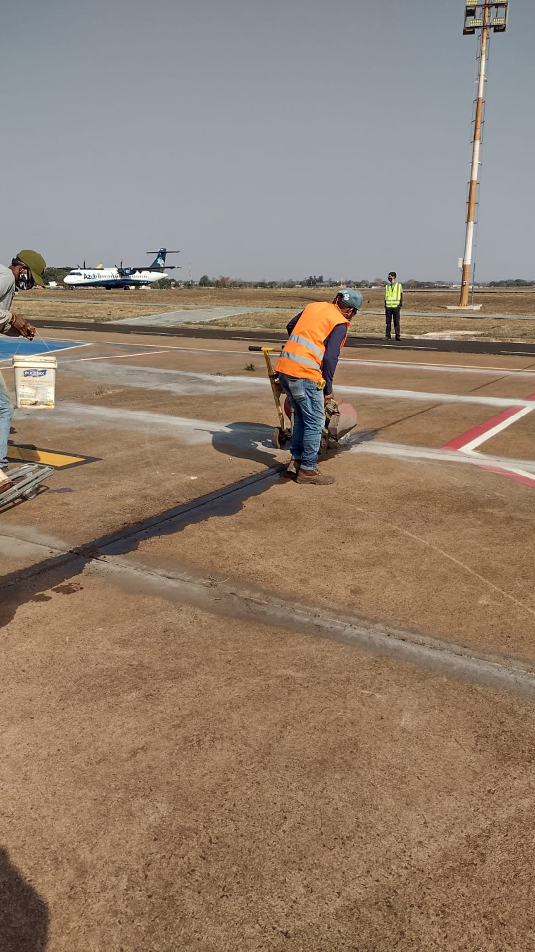 Aeroporto Estadual Dr. Leite Lopes — foto 4