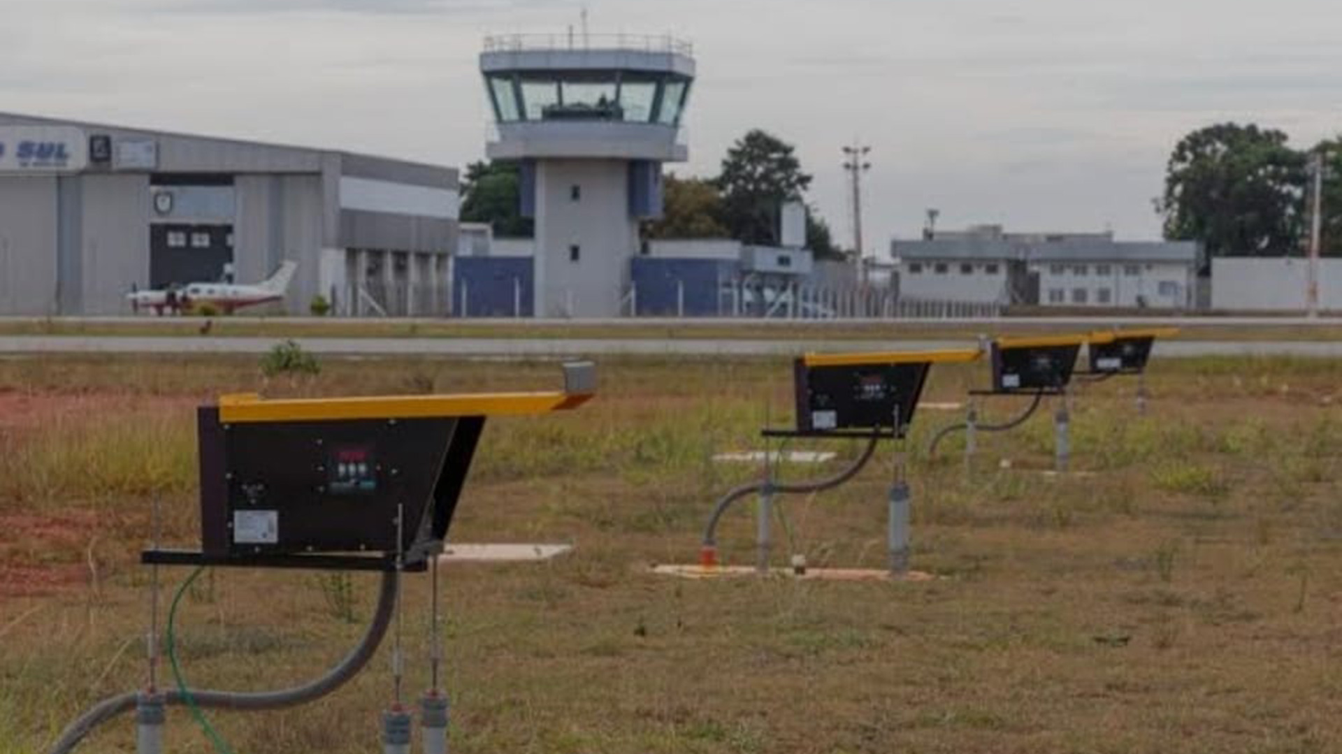 Aeroporto Estadual de Sorocaba Bertram Luiz Leupolz — foto 6